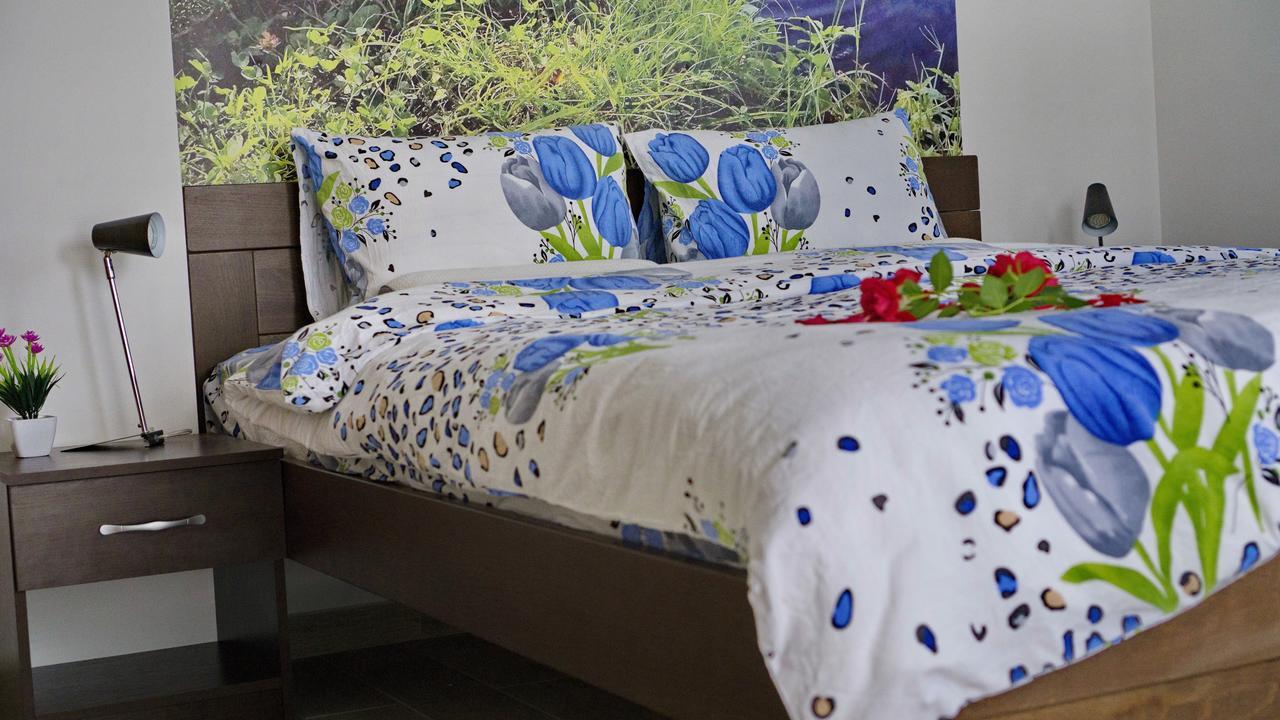 Apartments Pravica เทรบินเย ภายนอก รูปภาพ