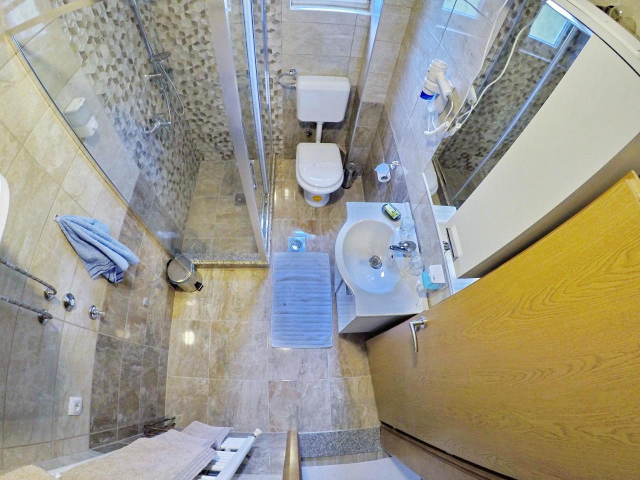 Apartments Pravica เทรบินเย ภายนอก รูปภาพ